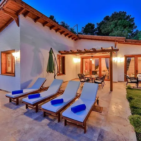 Villa Sunset 2 *