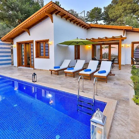 Sunset 2 Villa